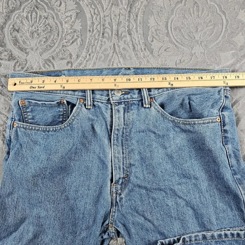 Levis no holes